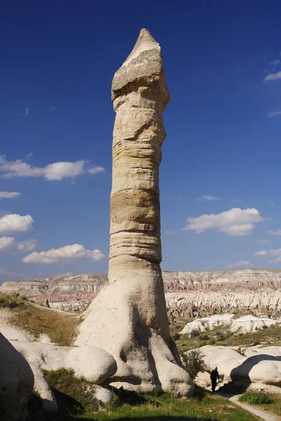 Kaya oluşumları aşk Vadisi Göreme oteller. Cappadocia