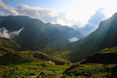 Dağ Geçidi. Georgia.