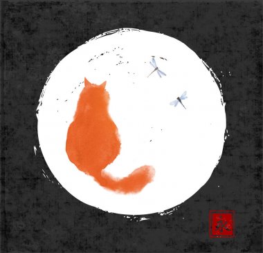 Kırmızı kedi, iki yusufçuk ve gece gökyüzünde ay. Geleneksel oryantal mürekkep boyama sumi-e, u-sin, go-hua. Hiyeroglif - sonsuza kadar.