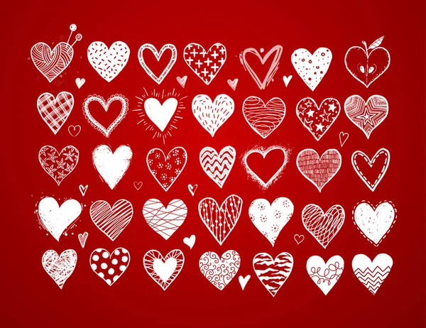 Σετ Από Ζωγραφισμένες Στο Χέρι Λευκές Καρδιές Σκίτσα Κόκκινο Φόντο — Διανυσματικό Αρχείο