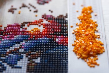 Elmas resmin yaratılma süreci kare devekuşu 3D, dinlenmek için el yapımı hobi