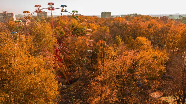 Осінній аерофотознімок колісного ландшафту Ферріса.. — стокове фото