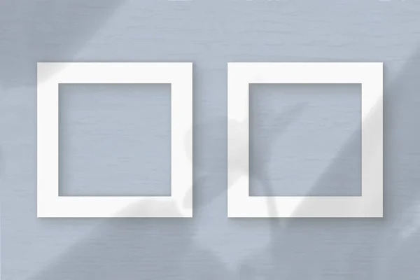 Due Fogli Cornice Quadrata Carta Strutturata Bianca Sullo Sfondo Della — Foto Stock