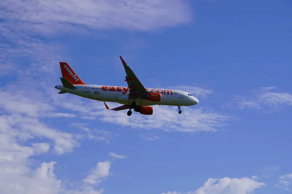 Cracóvia Polónia 2019 Aterragem Aeronaves Tráfego Aéreo Segurança Tráfego Aéreo — Fotografia de Stock