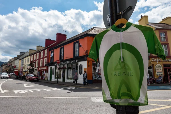 Kenmare Ierland Juli 2017 Ierland Shirt Buiten Hangend Aan Een — Stockfoto