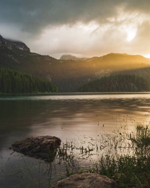Ulusal Park Durmitor 'daki Kara Göl manzarası çok güzel.