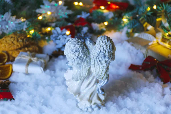 Anjo Neve Noite Natal Presentes Abeto Biscoitos Luzes Laranjas Flocos — Fotografia de Stock