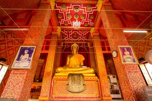 Interiér chrámu thajské — Stock fotografie