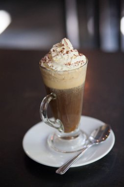 Dondurmalı buzlu kahve.