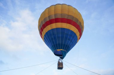 Guadix, Granada, İspanya. 1 Şubat. Aeroestacion Festivali 'nde tutsak balonlar.