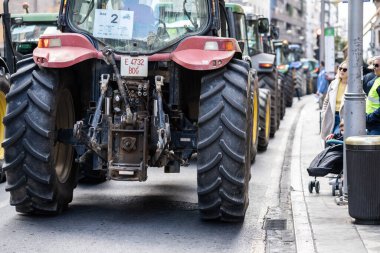 Haksız fiyatları protesto eden çiftçilerin gösterisi
