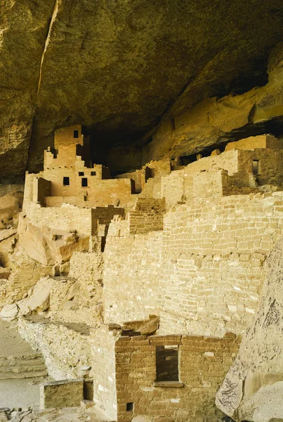 Cliff Palace en Mesa Verde, Ruinas de un Pueblo Anasazi — Foto de Stock