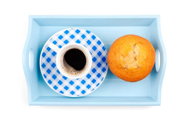 Muffin with coffee on a tray on a white background — Stock Photo, Image