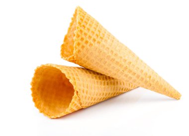 Beyaz bir arka plan üzerinde dondurma koniler