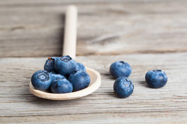 Tahta Kaşıkta Bilberry Sağlıklı Beslenme Kavramı Kırsal Ahşap Arkaplan Stok Fotoğraf