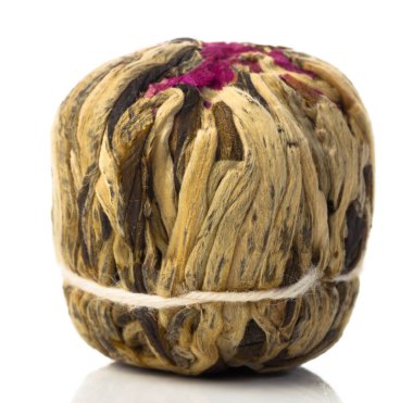 Beyaz arka planda Aromatik çiçek yeşili Çin çayı