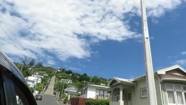 新西兰邓尼丁一个受欢迎的旅游胜地是鲍德温街 它是世界上最陡峭的街道 — 图库视频影像