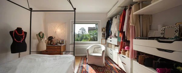 Interior, kamar tidur yang nyaman — Stok Foto