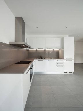 İç, mutfak ile geniş oda