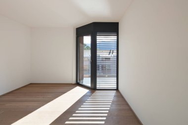 İç, windows ile geniş oda