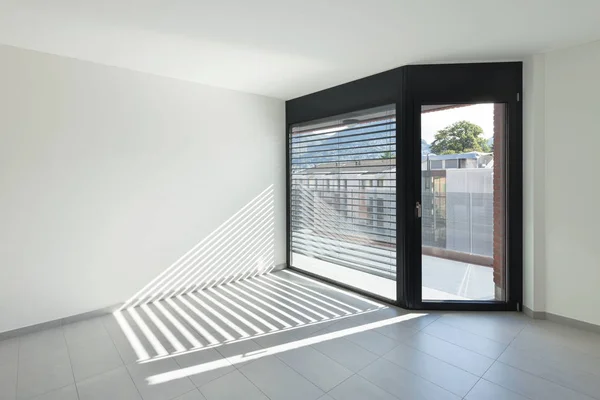 Interior, wide room with windows — Stock Photo, Image