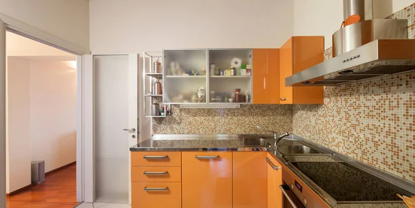 Interiér domova, domácí kuchyně — Stock fotografie