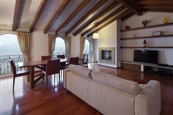 Konforlu, loft, Oturma Odasi