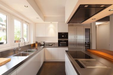 Closeup lüks düz modern mutfak