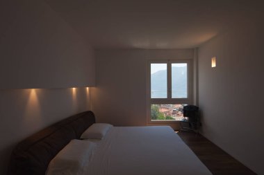 Lüks yatak odası ve güzel görünümü