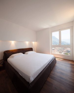 Lüks yatak odası ve güzel görünümü