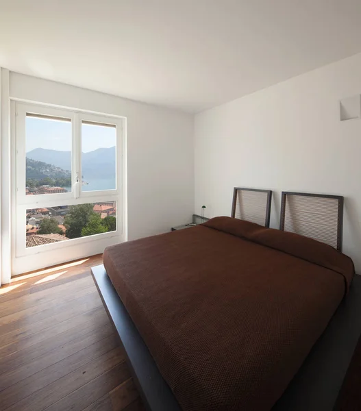 Camera da letto di lusso e bella vista — Foto Stock