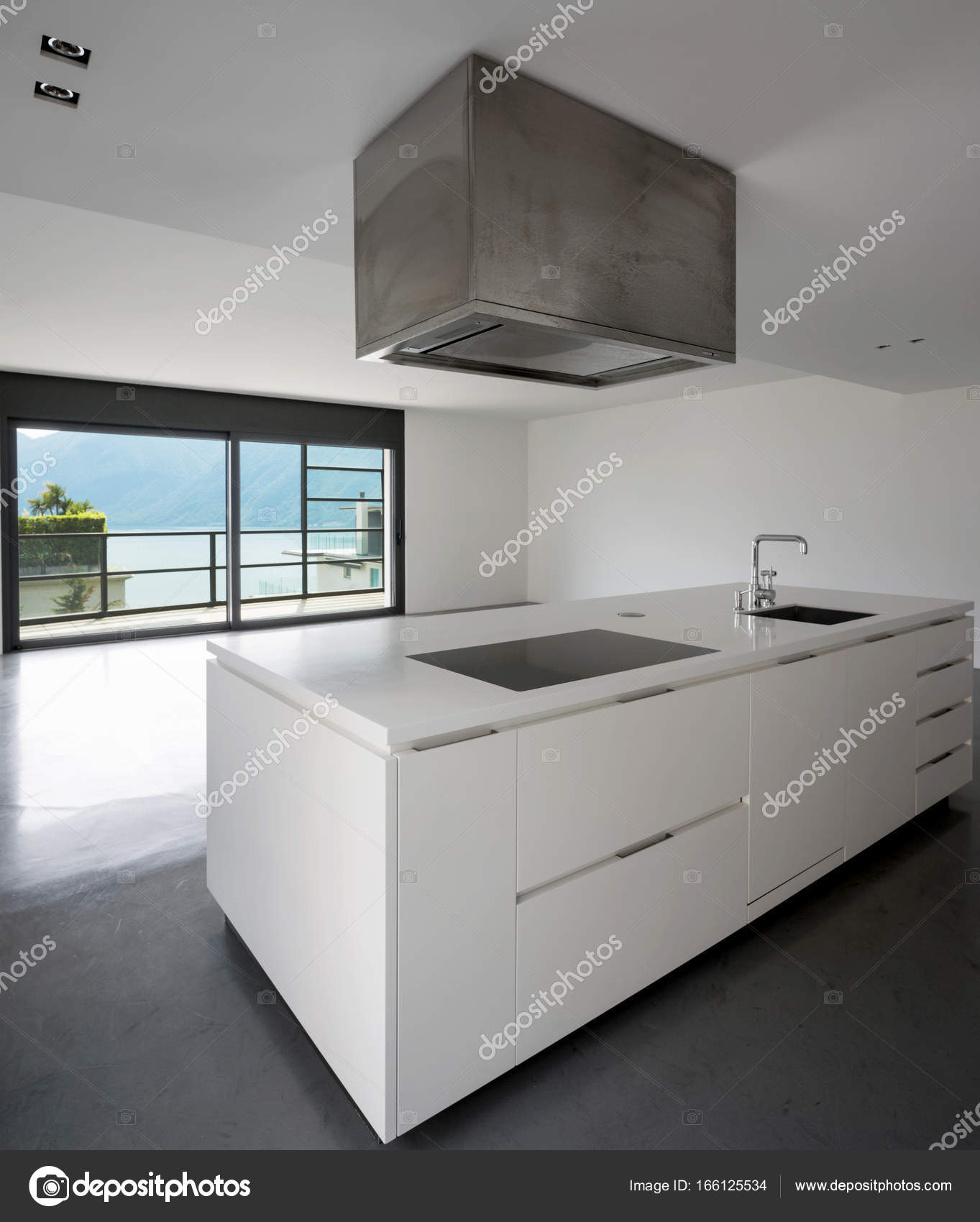 Cucina con vista lago — Foto Stock © Zveiger #166125534 Cucina con vista lago — Foto Stock © Zveiger #166125534
