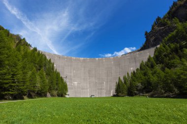 Yaz aylarında Fusio Barajı