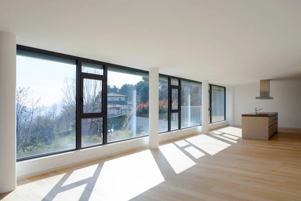 Interiör av ett modernt hus, bara ett rum tomma — Stockfoto