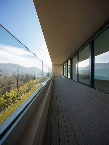 Terrasse des modernen Hauses — Stockfoto