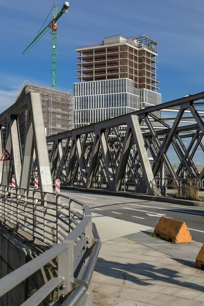 Мост в Хафенсити
