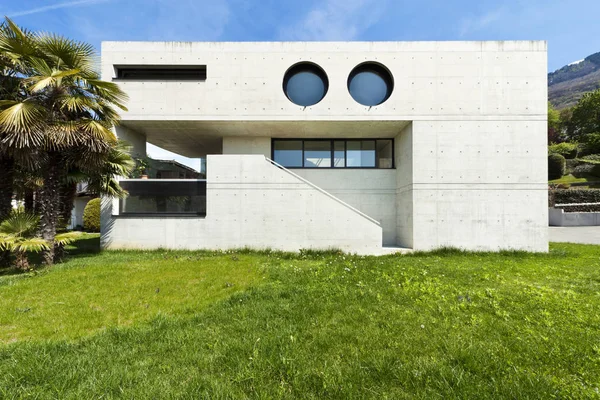 Modern Evde Güzel Çimento Açık Cephe — Stok fotoğraf