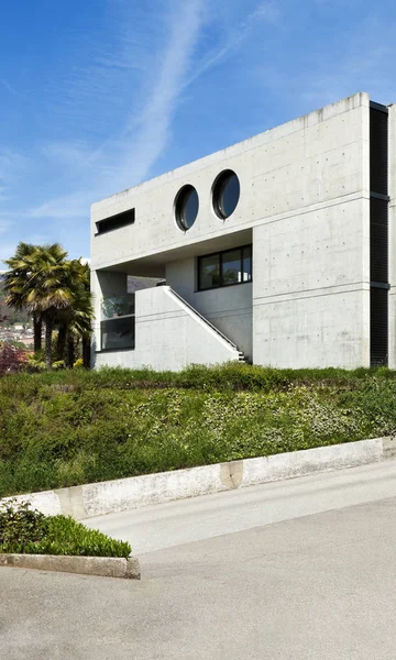 Bela Casa Moderna Cimento Livre Fachada — Fotografia de Stock