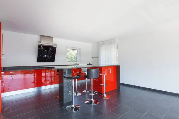 Maison moderne intérieur cuisine vide, salle à manger — Photo