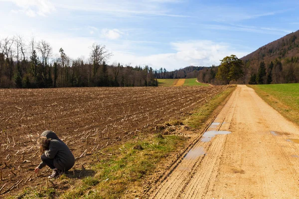 Doğa, tarım peyzaj, sonbahar alanlarında çocuklarda