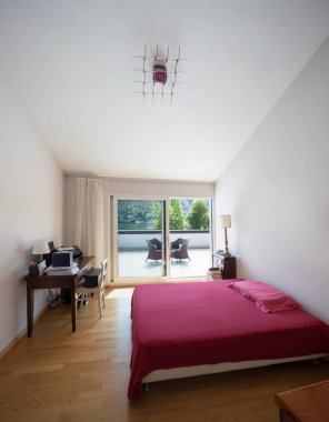 Modern ev daire, yatak odası görmek