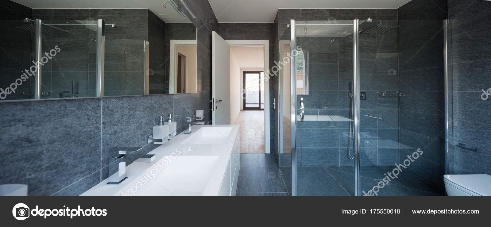 Moderne luxus-badezimmer — Stockfoto © Zveiger #175550018 Moderne luxus-badezimmer — Stockfoto © Zveiger #175550018