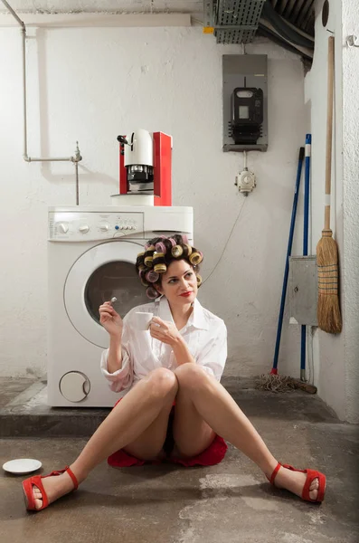 Portrait of pretty woman in laundry — Stock Photo, Image