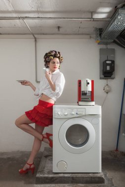 Çamaşırhane, iç kadında