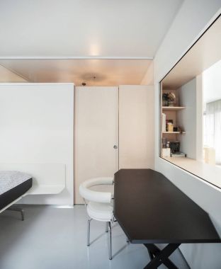 İç, masa ve sandalye