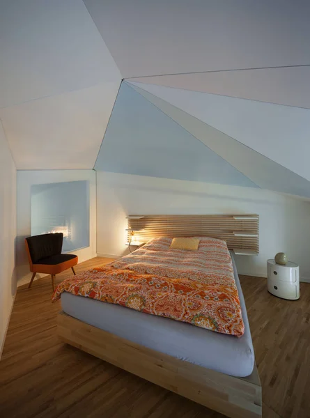Lüks daire, modern yatak odası — Stok fotoğraf