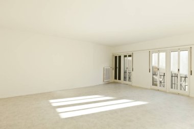 Tarihi merkez, içeride kimse yok boş daire kaplandı