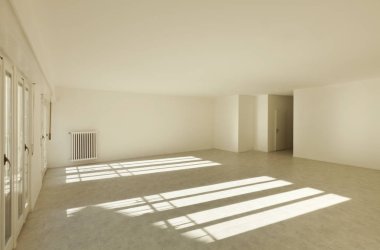 Tarihi merkez, içeride kimse yok boş daire kaplandı