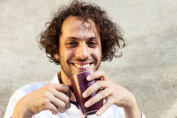 Genç bir adamın portresi