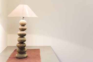 İç mekan, Masa lambası